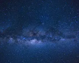 《邂逅UFO》影评：当乡村少年遇上神秘访客，外星梦的浪漫与现实